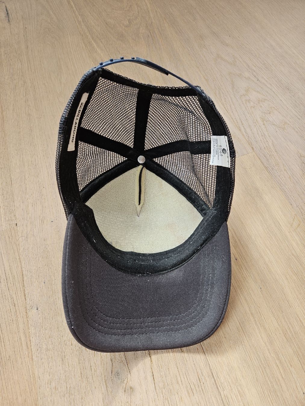 Billabong Copricapi, berretti & cappellini: Billabong Trucker Cap, Breathable, One Size – Usato da Appenzell venduto da Thename___ 2