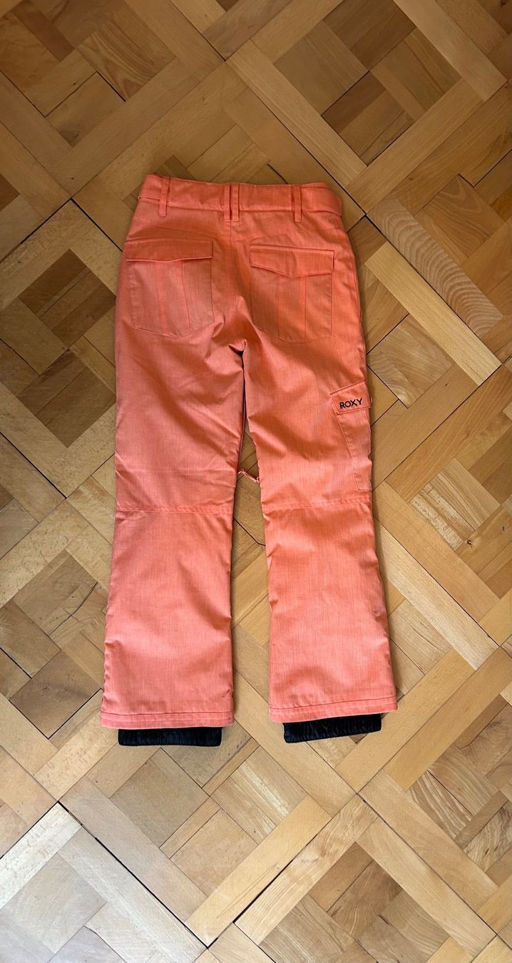 Roxy Pantaloni: Lachsfarbene Ski Hosen von Roxy – Usato da Zürich venduto da pgr_9pzn 1