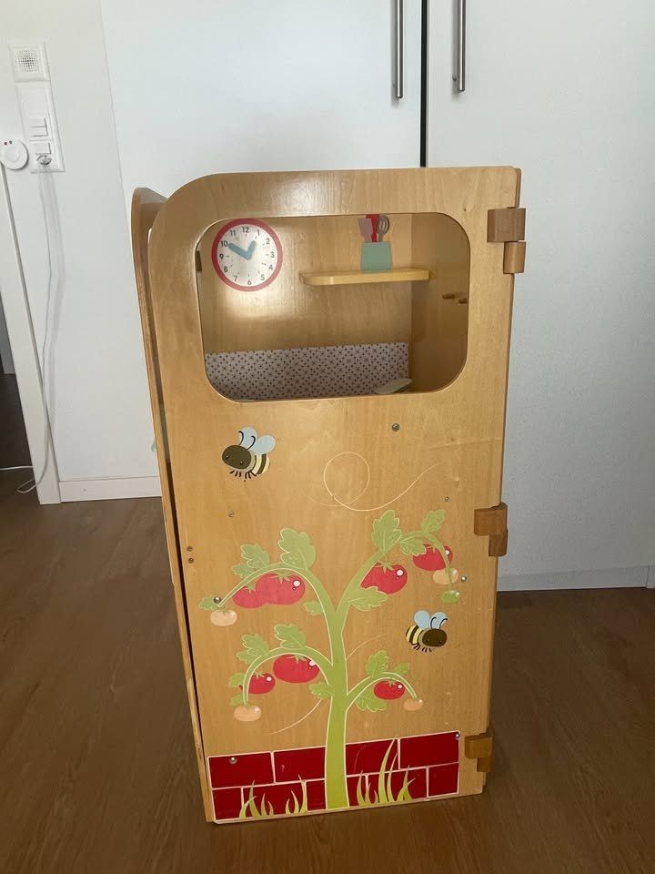 Giocattoli: Cuisine bois Nature & Découvertes pliable + accessoires – Usato da La Sarraz venduto da sch_y8q8 4