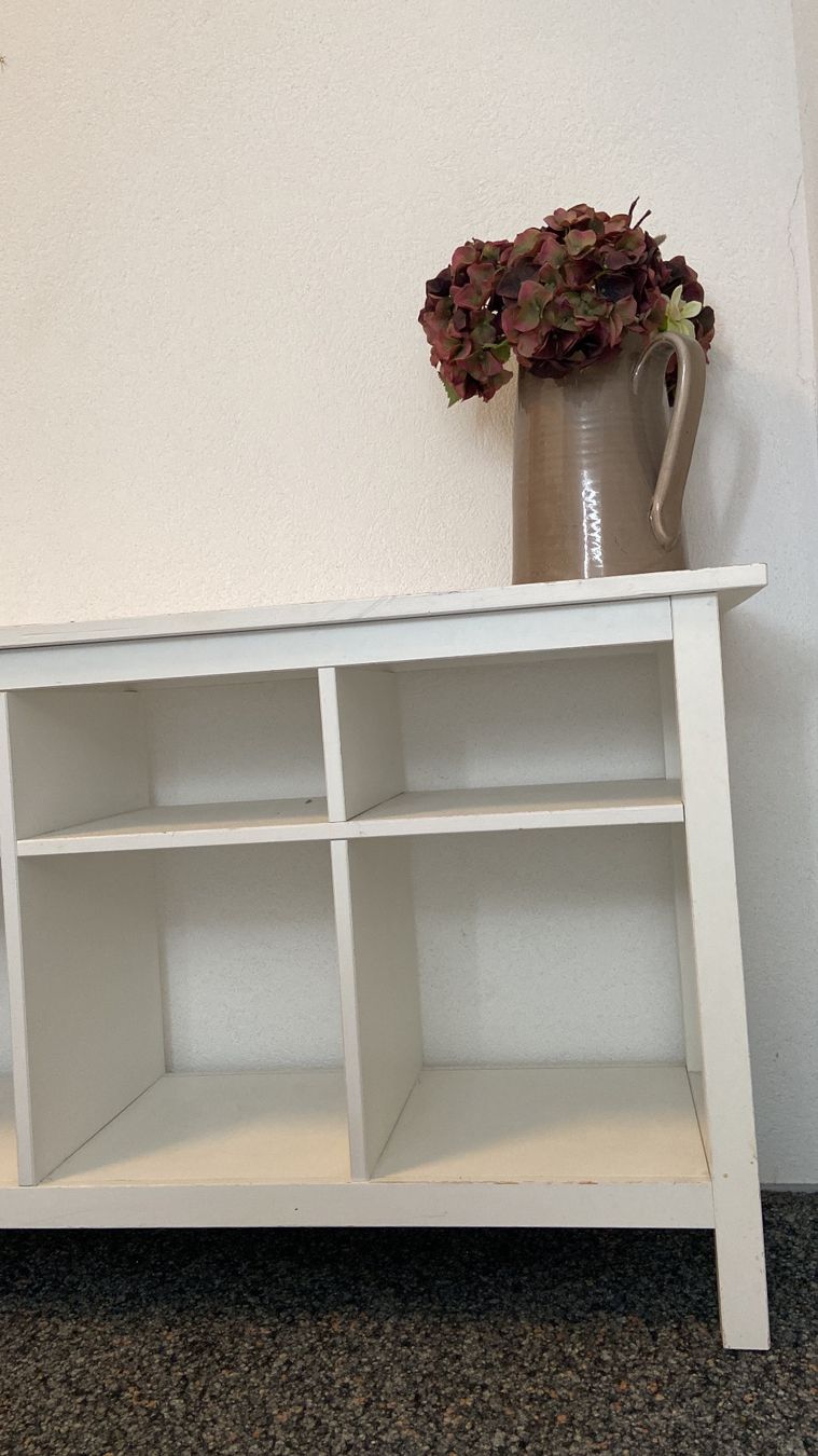 Scaffali: Ikea hemnes  Konsole – Usato da Cham venduto da Mira10 1