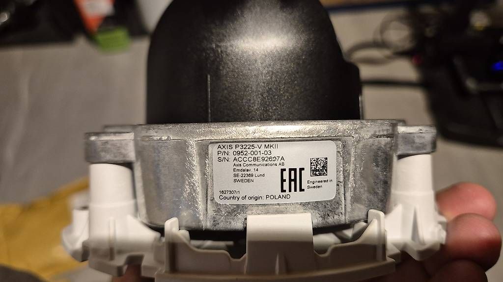 Axis Webcam: AXIS P3225-V MK II 1080p PTZ – Usato da Hohenrain venduto da Sven848 1
