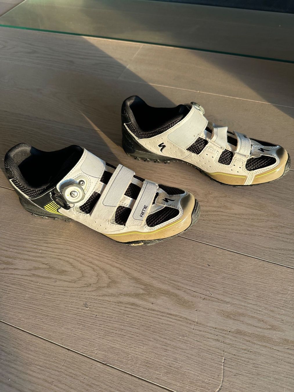 Specialized Chaussures hommes: *** Veloschuhe Specialized, top Zustand *** – D'occasion à Hedingen par genomics 2