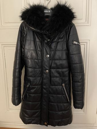 Belle doudoune en cuir Giorgio