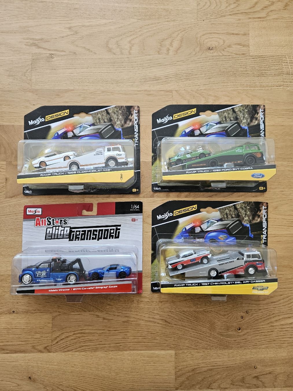 Maisto Modellini d'auto: Maisto Design / Elite Transport Set 1:64 – Nuovo e nell'imballaggio originale da Rüti ZH venduto da Pacey0