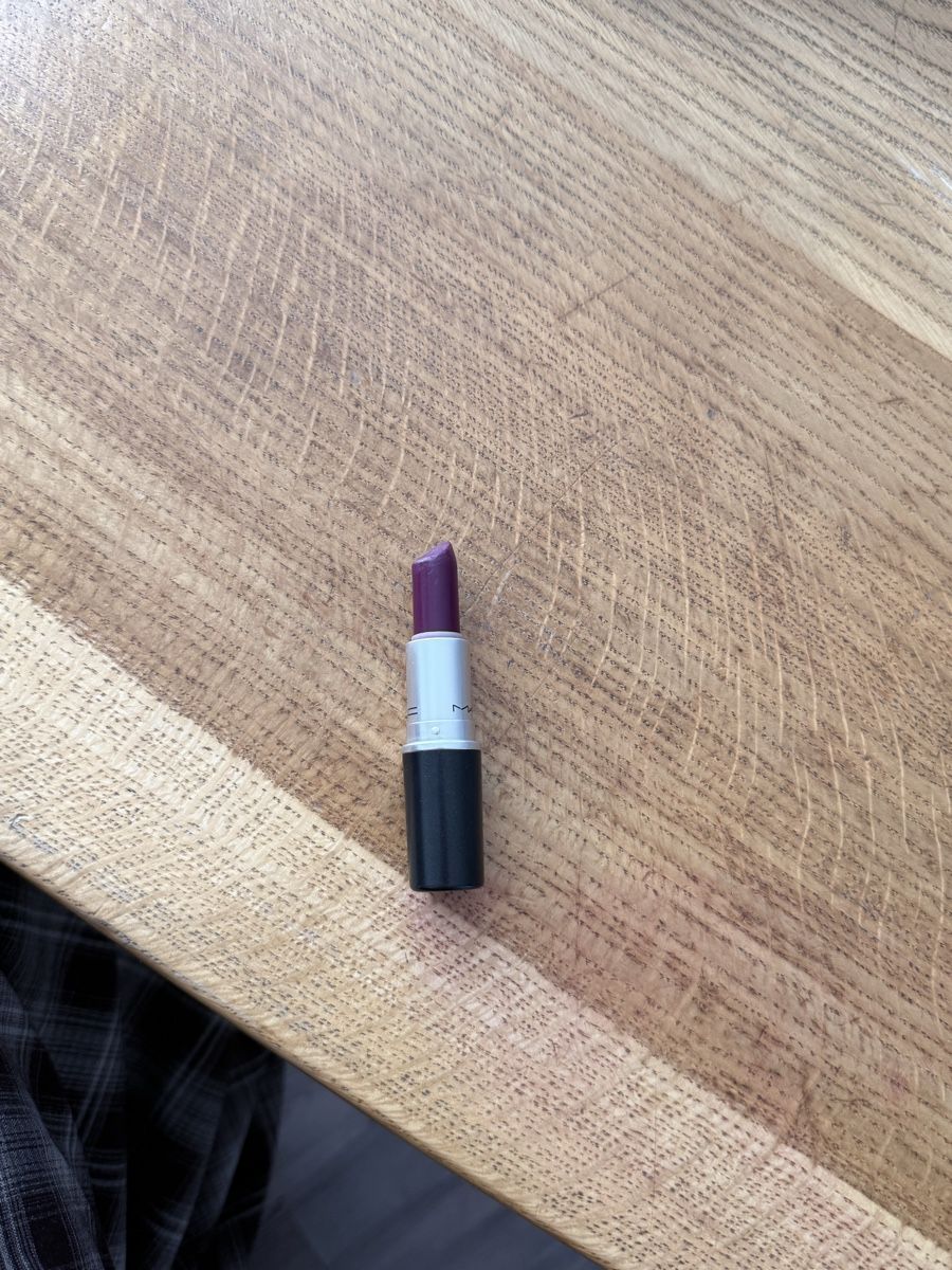 Mac Cosmetics Make-up: Lippenstift MAC Farbe Rebel B74 Satin – Usato da Siebnen venduto da koschitoschi 2