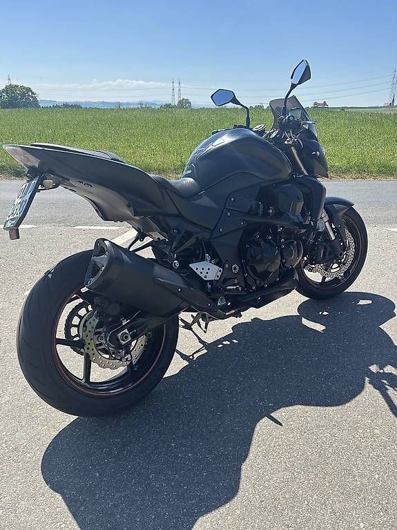 Kawasaki Strasse: Kawasaki Z750R Black Edition inkl. Drosselsatz – Gebraucht aus Ermensee von tri_6vqk 2