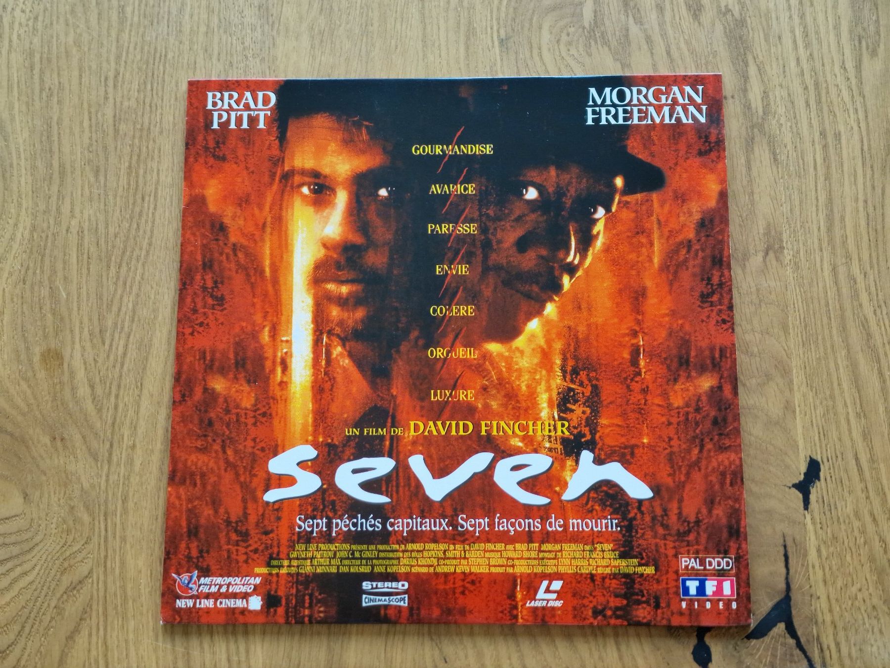 Tutti i DVDs: Seven - LaserDisc - PAL VOST FR – Usato da Courgenay venduto da Periote00