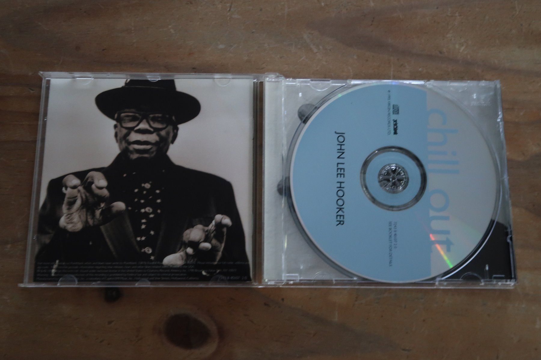 CD: JOHN LEE HOOKER - CHILL OUT - CD – Usato da Basel venduto da Patiscat 3