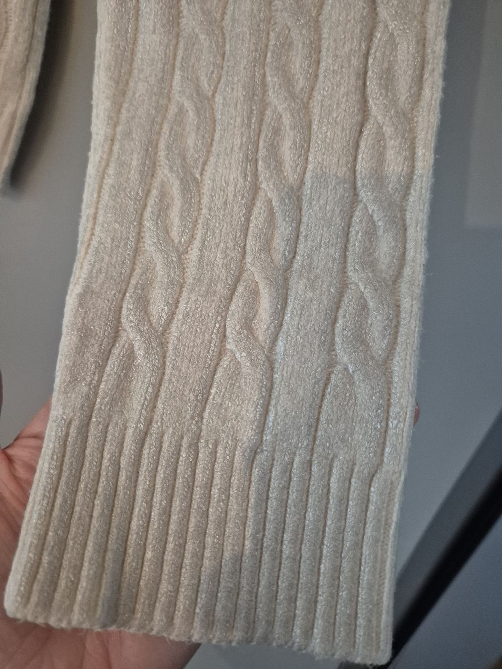 Maglioni & Felpe: Kuscheliger Strickpullover, creme-weiss, Grösse M. – Nuovo (secondo la descrizione) da Zürich venduto da mit_jz2x 4