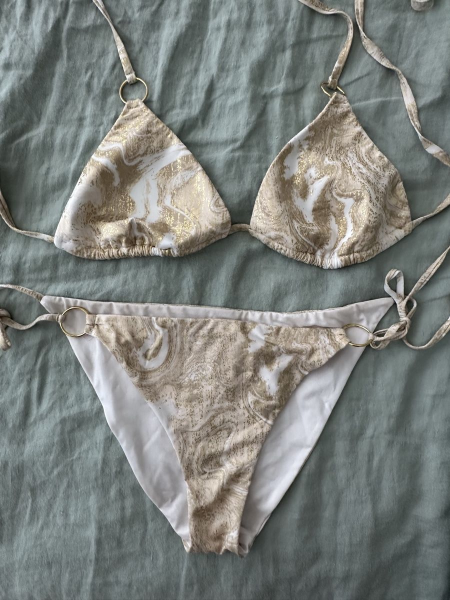 Calzedonia Costumi da bagno & Bikini: Bikini – Nuovo (secondo la descrizione) da Oberrieden venduto da goka5 6
