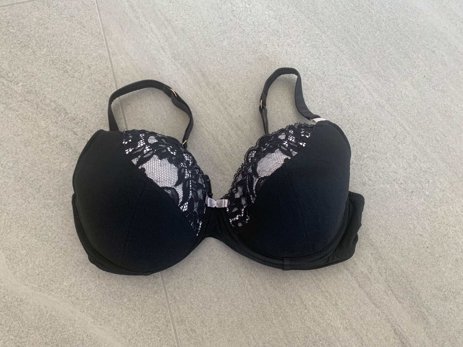 Beldona Sonstige Unterwäsche: Reggiseno Beldona 80E – Gebraucht aus Besazio von EmyScucy