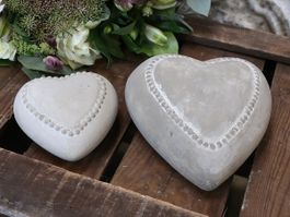 Herz mit Perlenkante, Chic Antique