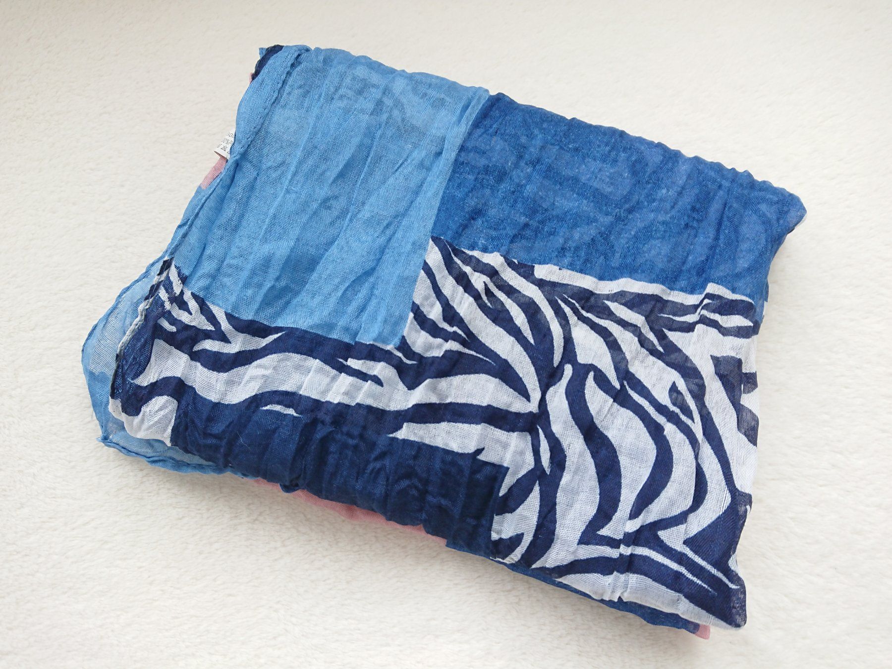 Foulards, Tücher & Schals: Damen Schal ca. 50cm x 160cm Blau 100% Polyester – Gebraucht aus Hallau von CHACLA 1
