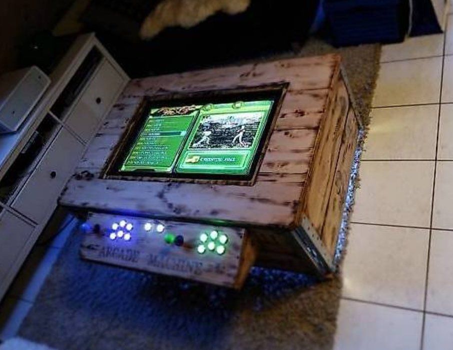 Slot Machine: Arcadetable / Retro Gametable – Nuovo (secondo la descrizione) da Leuzigen venduto da Johannes7