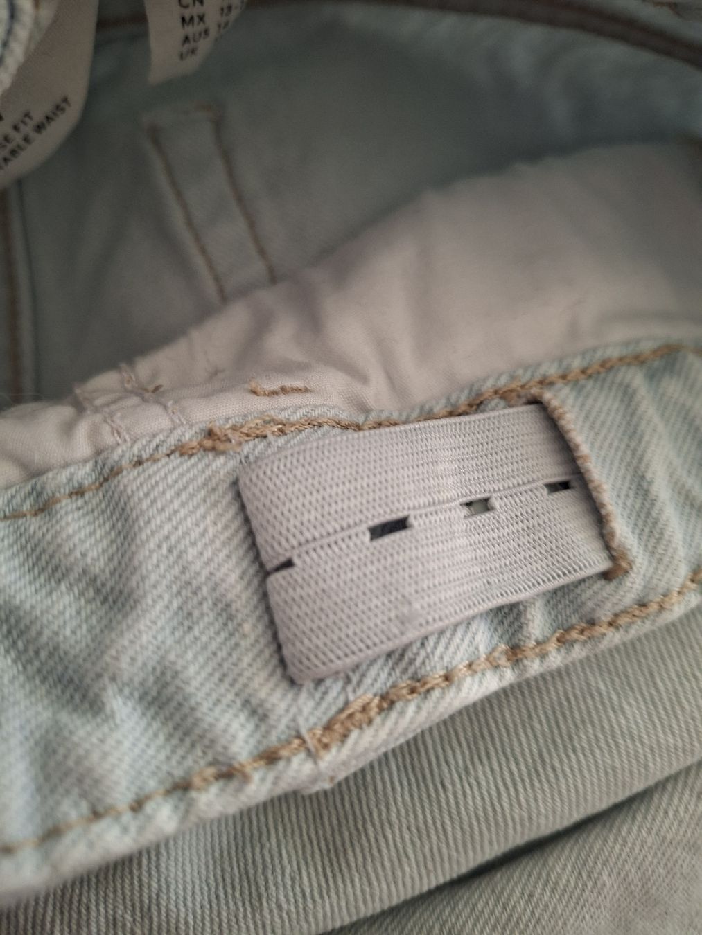 H&M Pantaloni: kurze Jeans, kurze Hose gr 164 – Usato da Thun venduto da Thun67 4