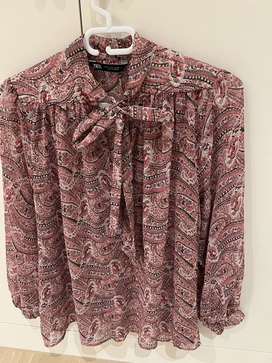Blusen: Bluse – Neu (gemäss Beschreibung) aus Zürich von tyr_5j6q