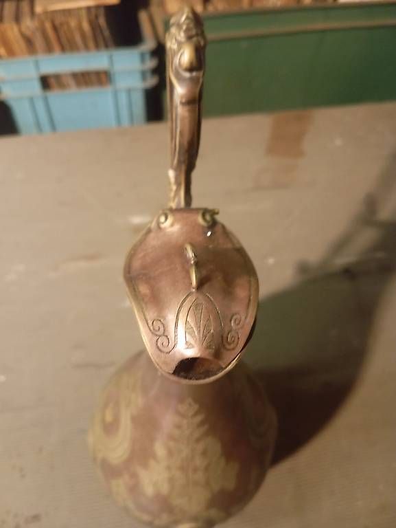 Caraffe: Antike Weinkaraffe von Hawksworth, Eyre & Co – Usato da Basel venduto da Petergunn 1