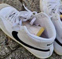 Nike Blazer Mid Sneaker weiss schwarz gebraucht 