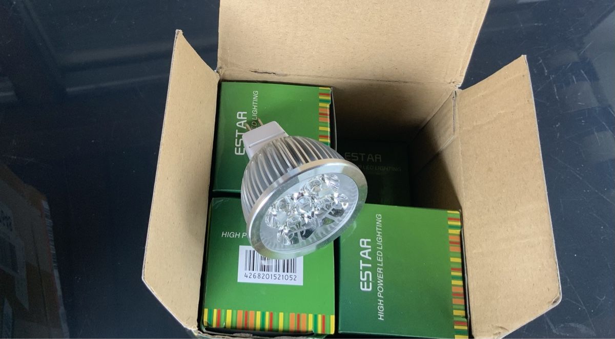 Lampade: LED Spot s – Nuovo (secondo la descrizione) da Root venduto da HeidyShop 2