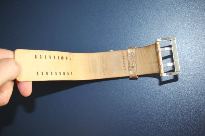 Uhren: DKNY Damenuhr mit Lederband – Gebraucht aus Eschenbach SG von Anisti13 1