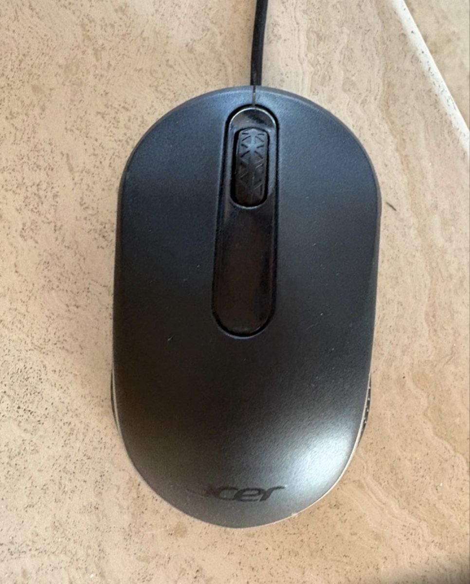 Acer PCs: Acer Computer  – D'occasion à Pfaffhausen par Azile 4
