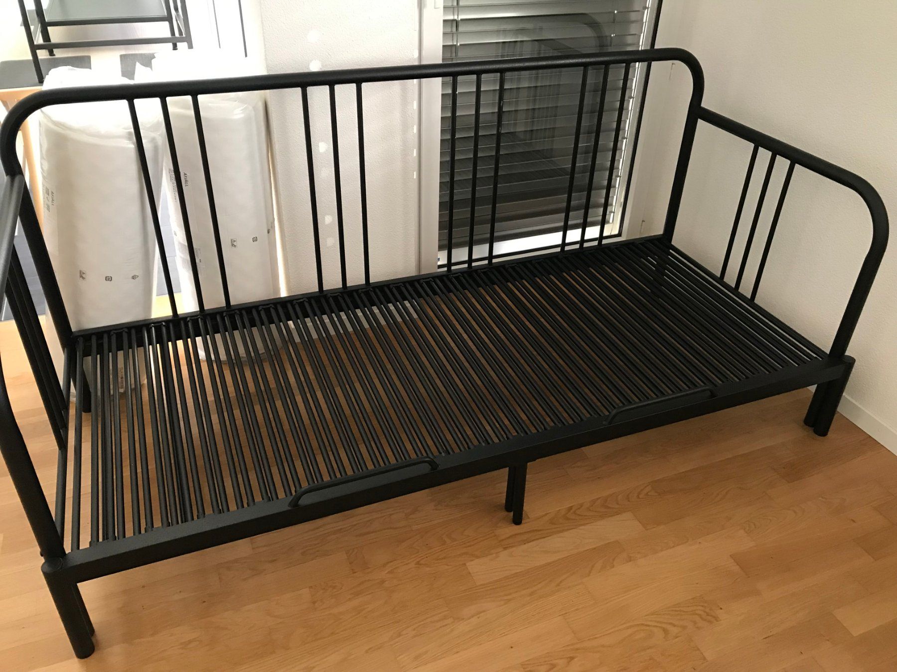 Ikea Divani: Bettsofa mit Zubehör - alles neu – Nuovo (secondo la descrizione) da Bazenheid venduto da nervik 1