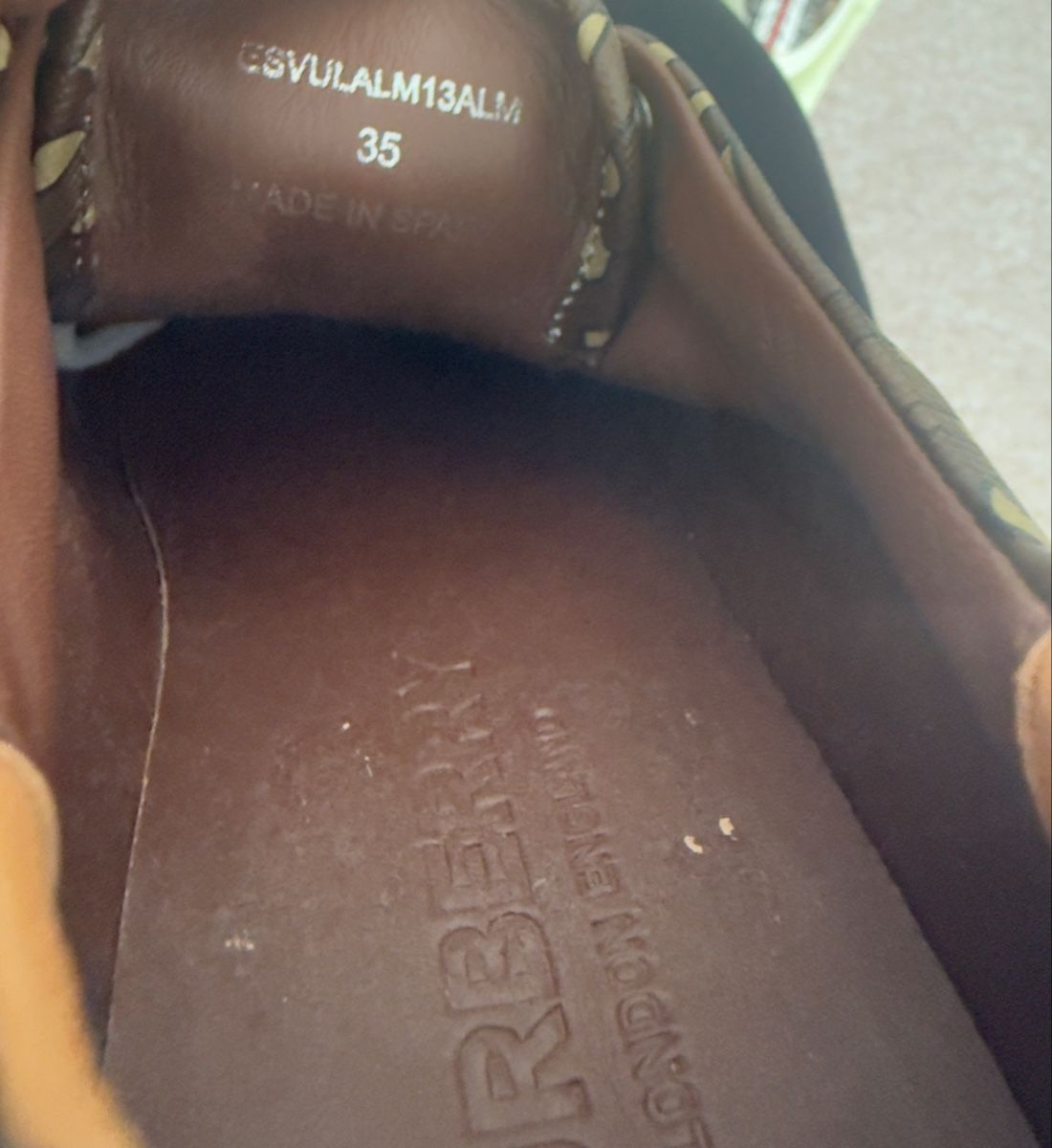 Burberry Scarpe da uomo: Burberry Monogram Stripe E-canvas Sneake – Nuovo (secondo la descrizione) da Wohlen AG venduto da rol_8r5l 6