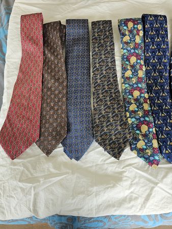 12 Vintage silk ties by Hermes from the 80's. 