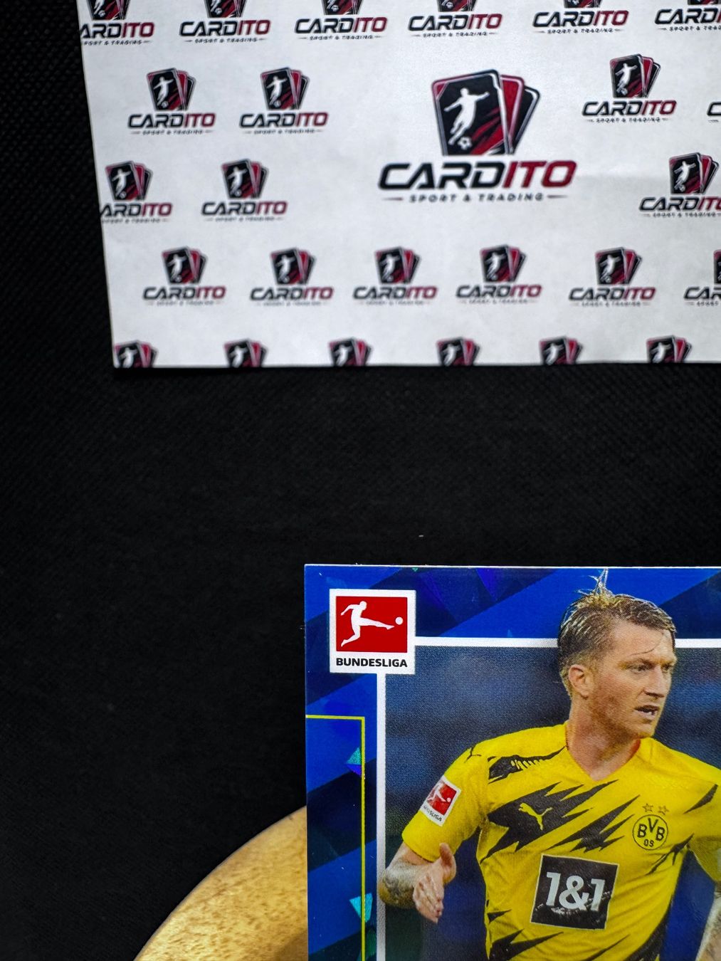 Topps Sammelbilder & Trading cards: 2020-2021 Topps Chrome Sapphire BL Marco Reus BVB Base – Gebraucht aus Reconvilier von Cardito 2