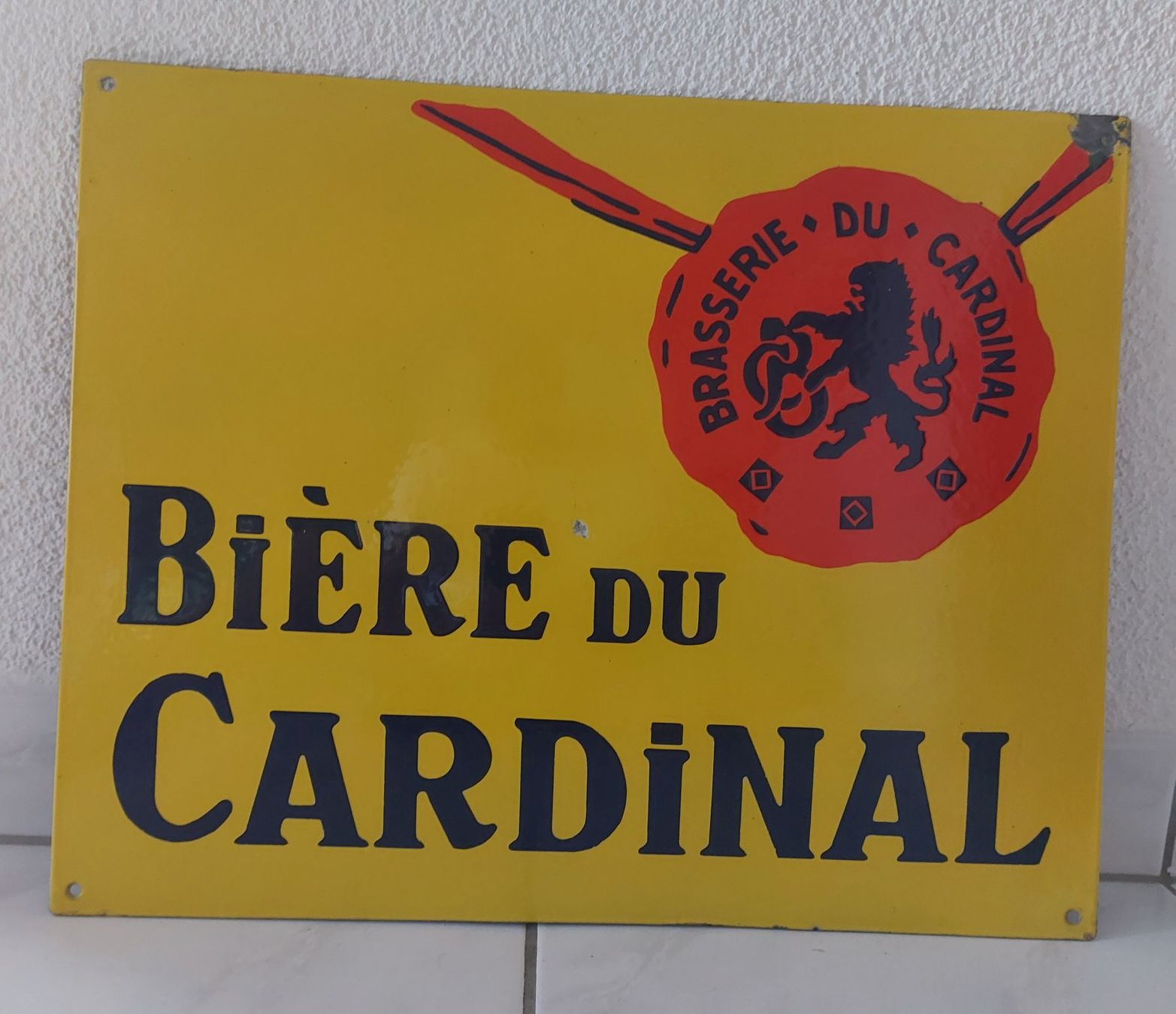 Cardinal Schilder: Emailschild Cardinal Bier Plaque émaillée – Gebraucht aus Schenkon von TG10