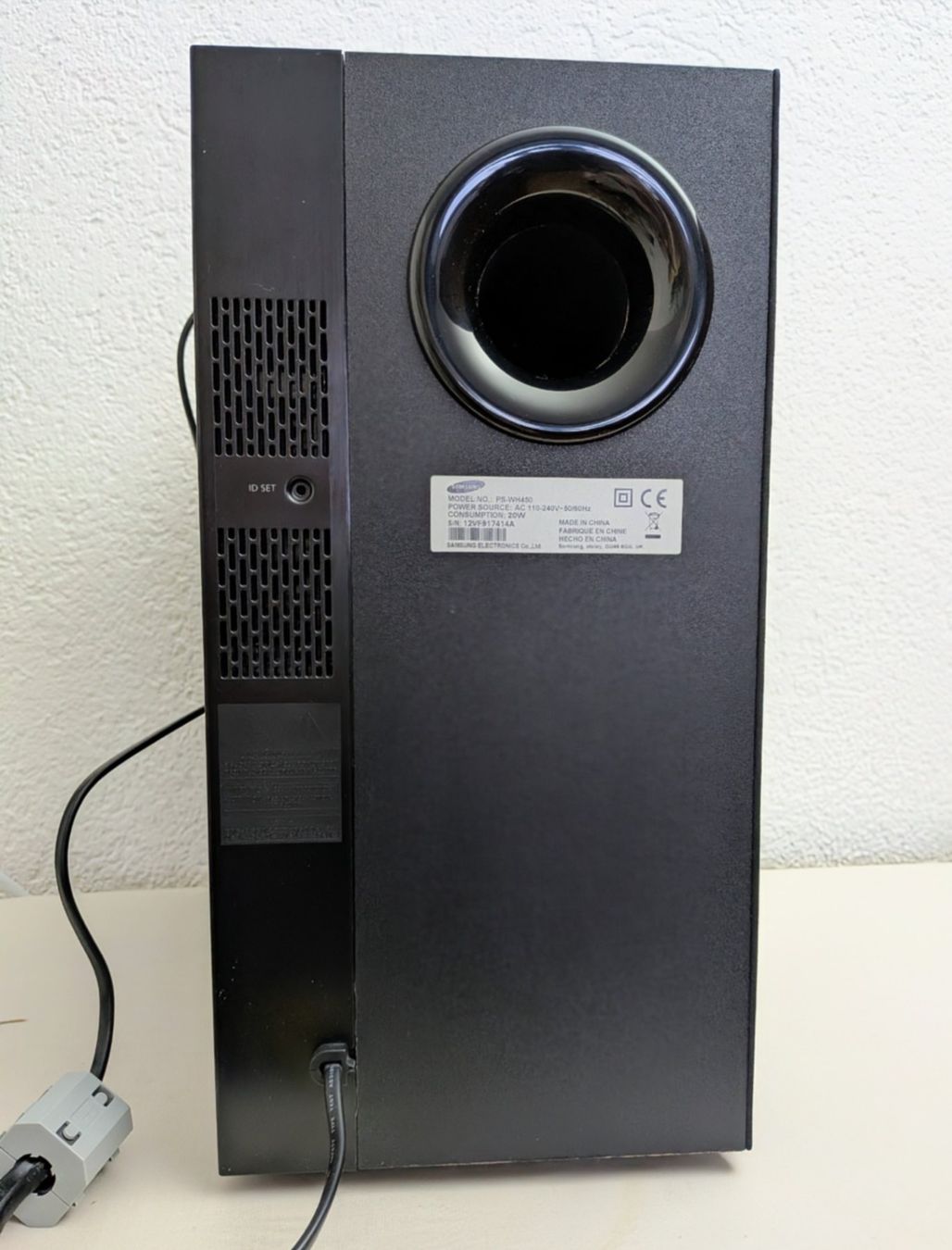 Samsung Heimkino: Barre-son SAMSUNG HW-H450 pour téléviseur – Gebraucht aus LAUSANNE von Fabir 6