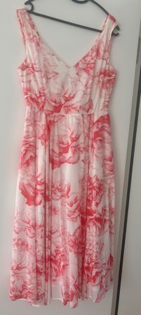 Sommerliches Midikleid mit Blumenmuster, Grösse 38
