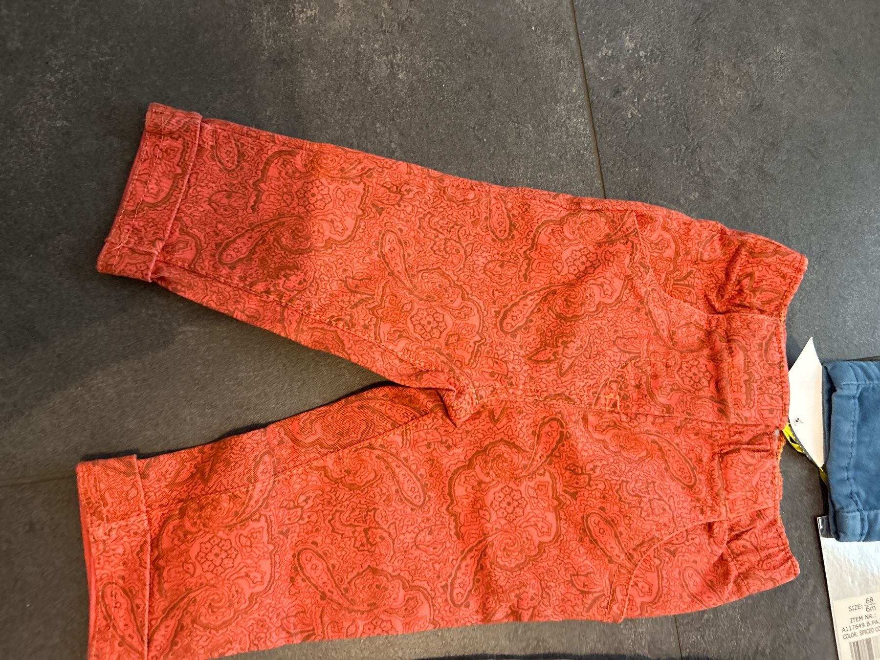 Pantaloni: 3 Jeans NEU Gr. 68 – Nuovo e nell'imballaggio originale da Worblaufen venduto da Savanne05 1