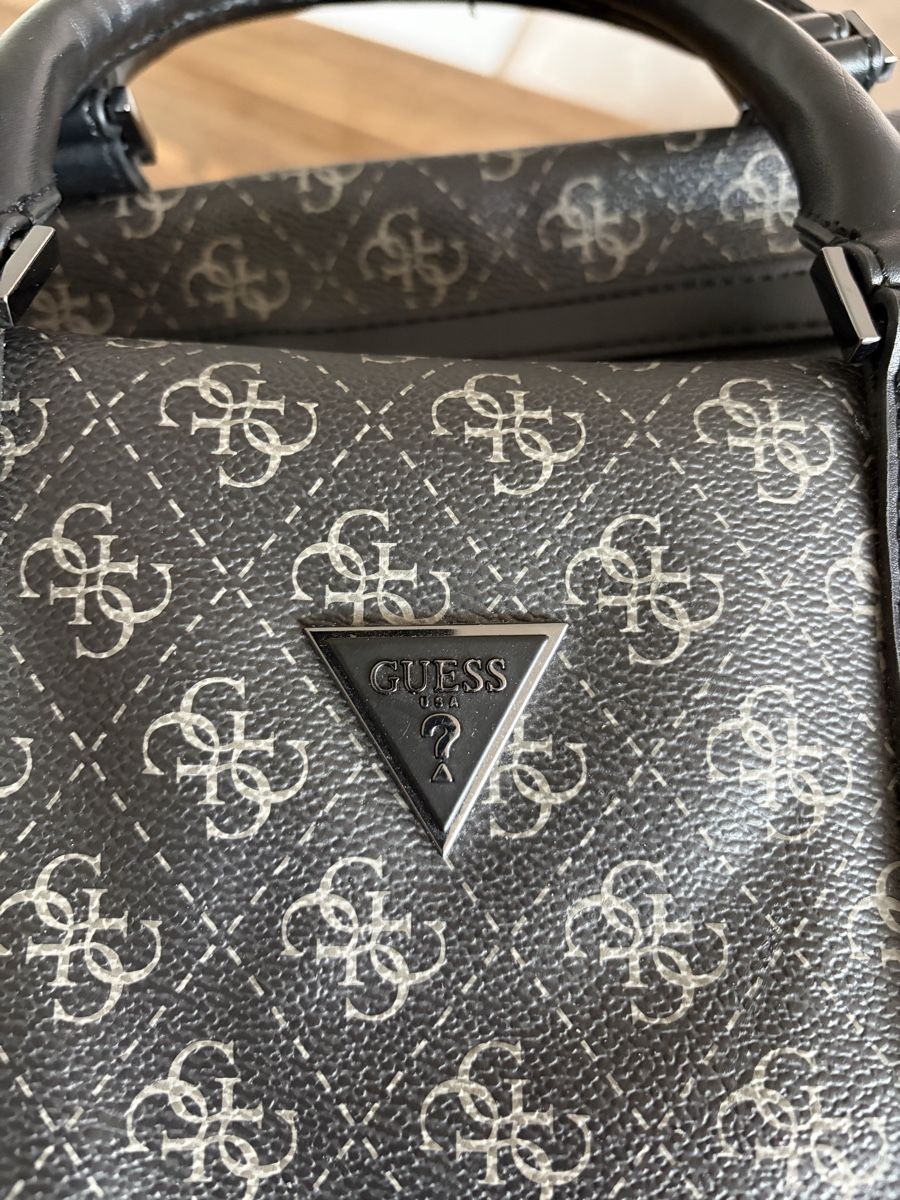 Guess Sacs: Guess Reisetasche – D'occasion à Konolfingen par Ilrosa 1