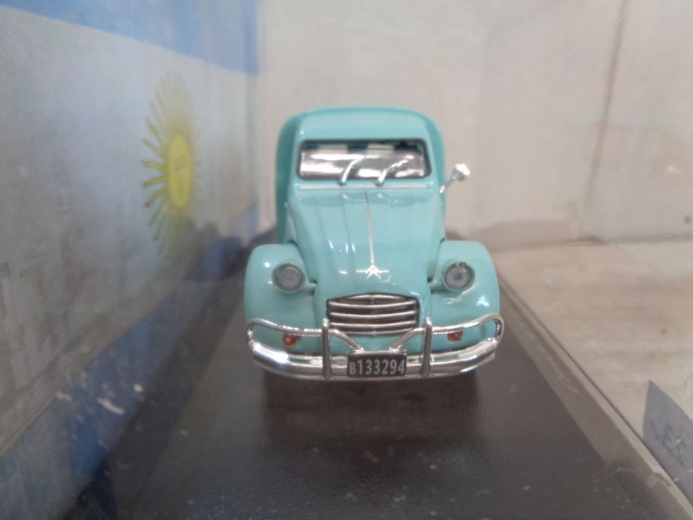 Modèle Réduit Citroën 3CV Véhicule Postal – Pays-Bas – échelle 1/43 – Avec Boîte D’origine