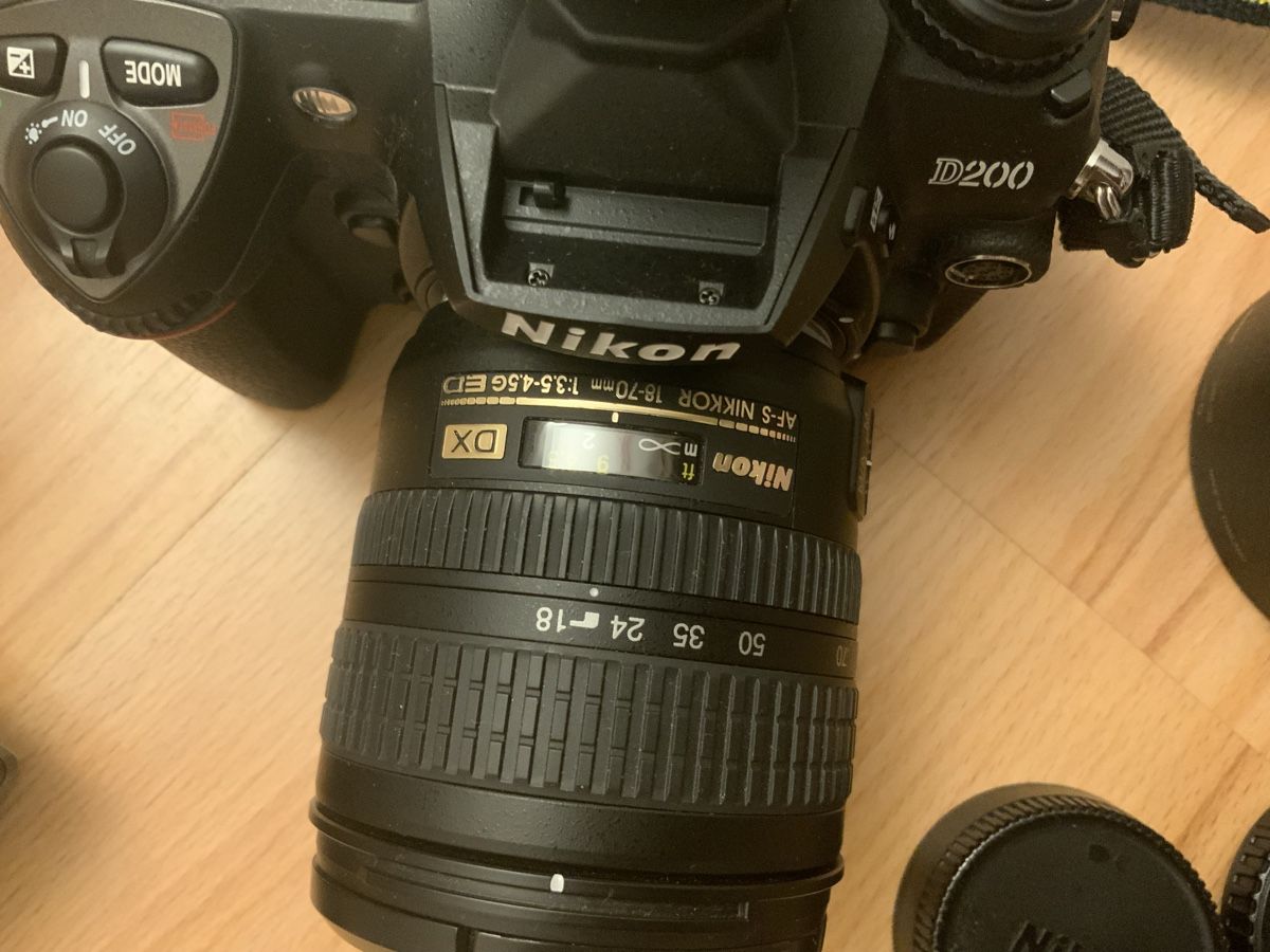 Nikon Fotocamera: Nikon D200 + Objektiv + Zubehör – Usato da Bettlach venduto da valishop 1