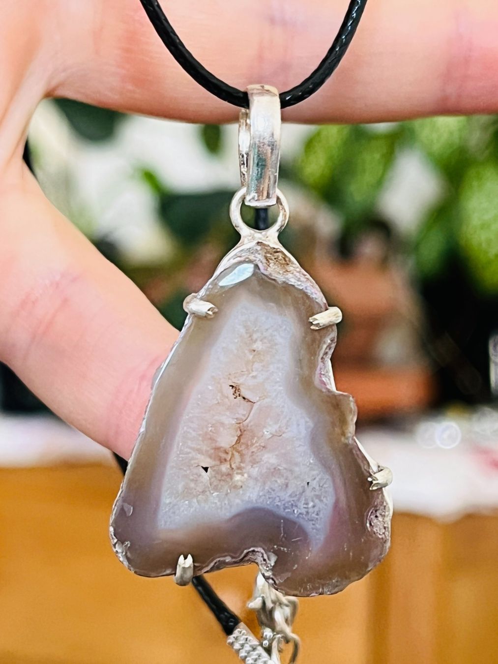 Catenine: Solar Quartz Druzy Ethenic Jewelry – Nuovo e nell'imballaggio originale da Genève venduto da AGBERG 7