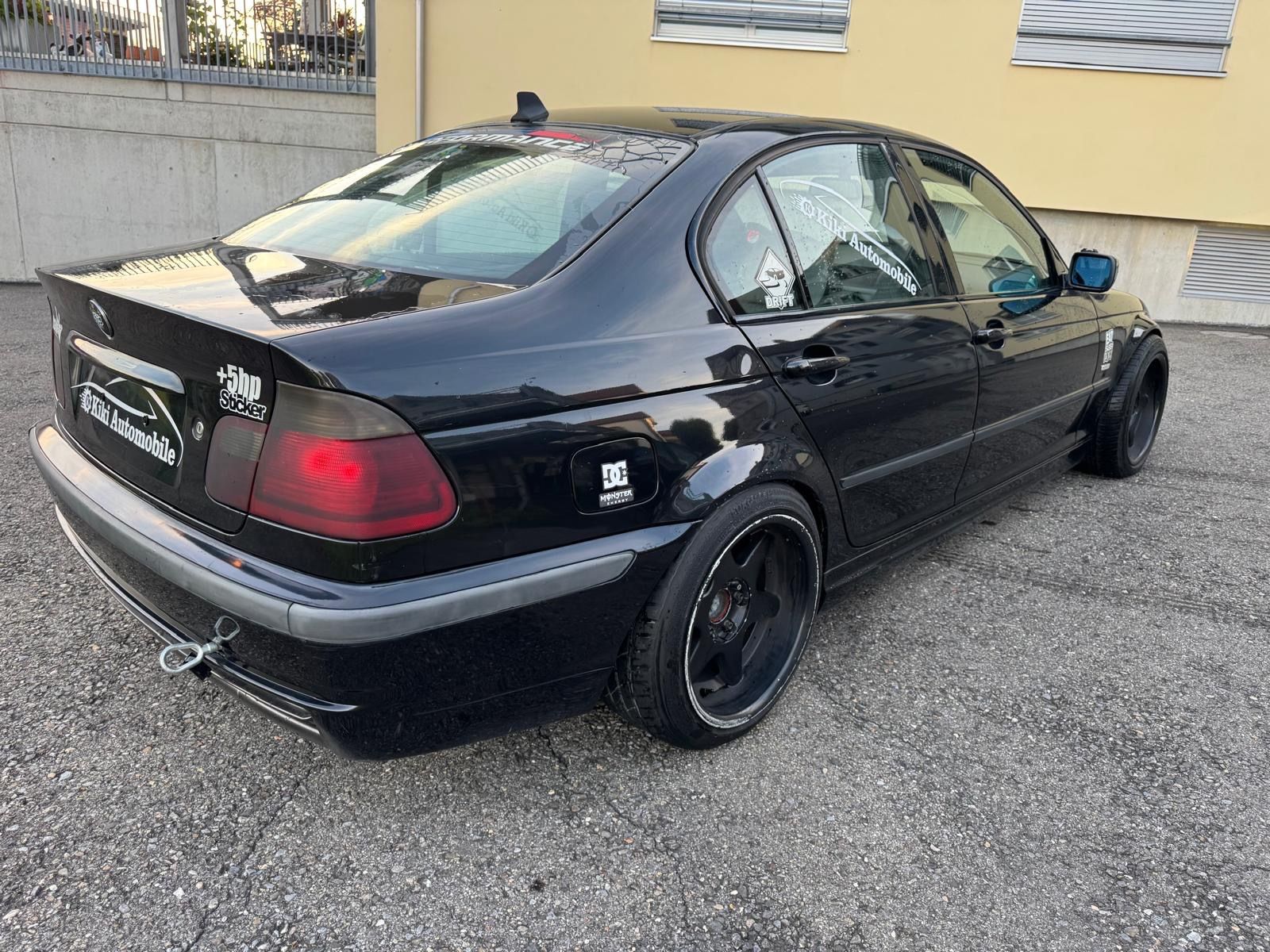 BMW Automobili: Zum Verkaufen steht ein Bmw E46 330i Drift – Usato da Schmerikon venduto da Passat018 2
