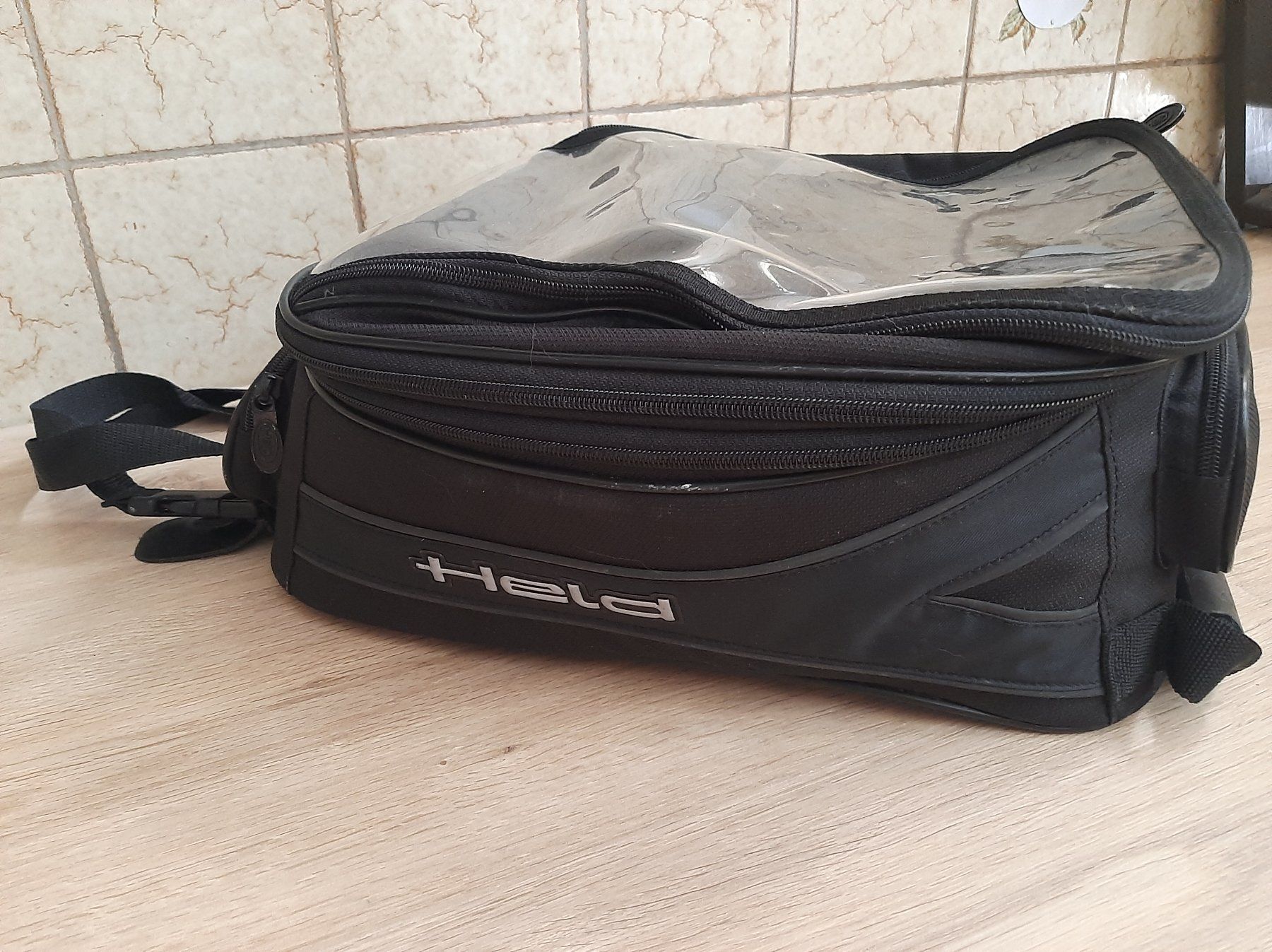 Held Sacs: HELD Sac de réservoir aimanté – D'occasion à Fribourg par metalhands