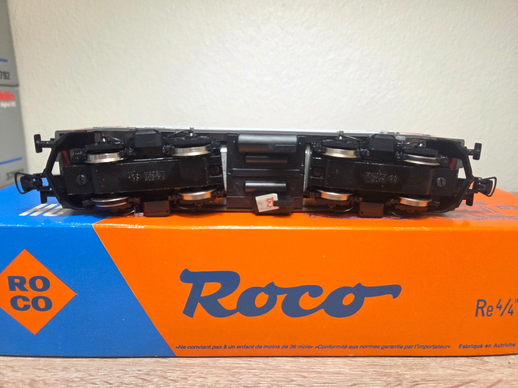Roco Modellini di ferrovie: Roco 04178 C E-Lok 10102 SBB H0 – Usato da St-Aubin-Sauges venduto da Lo_Go 5