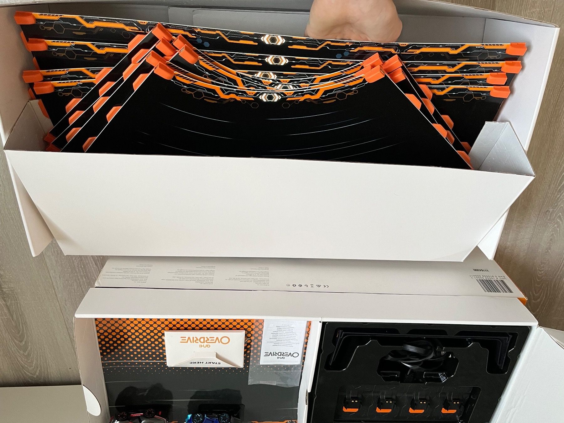 Anki Rennbahnen: Anki Overdrive, starter kit – Gebraucht aus Selzach von  5