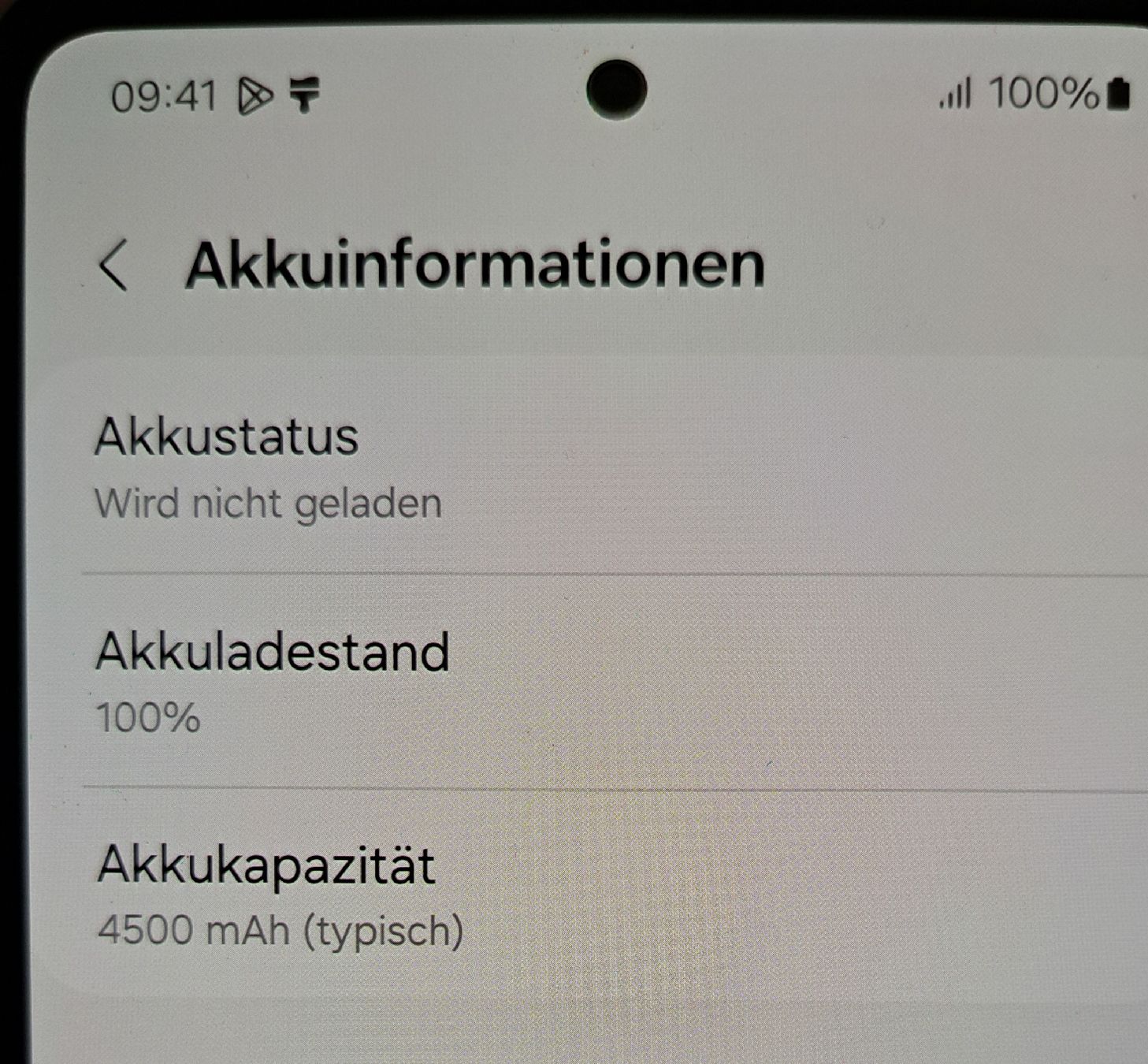 Samsung Handys / Smartphones: Samsung Galaxy A52 SM-A525F/DS weiss – Defekt aus Boniswil von Motze0 3