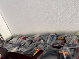 Lot de LEGO en pièces détachées aléatoires- env. 1,8 kg