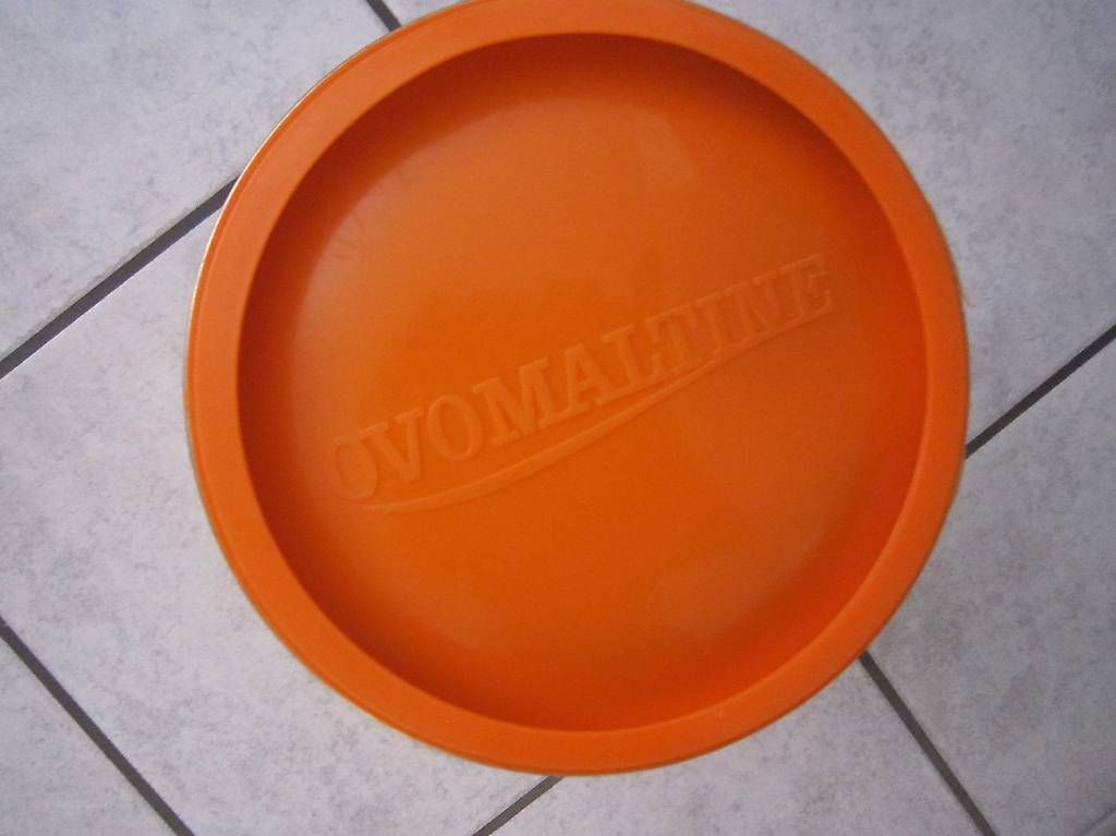 Contenitori & Simili: OVOMALTINE  -  Büchse  2 kg mit Plasticdeckel – Usato da Neuenegg venduto da Heggi0 1