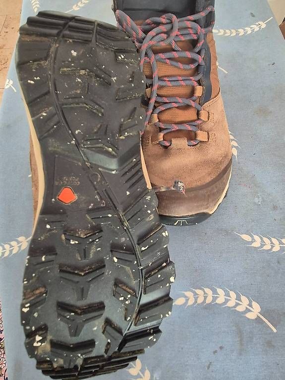 Scarpe da uomo: Wanderschuhe Decathlon f. Herren Gr.40 – Usato da Bettingen venduto da hm.seifert67 1