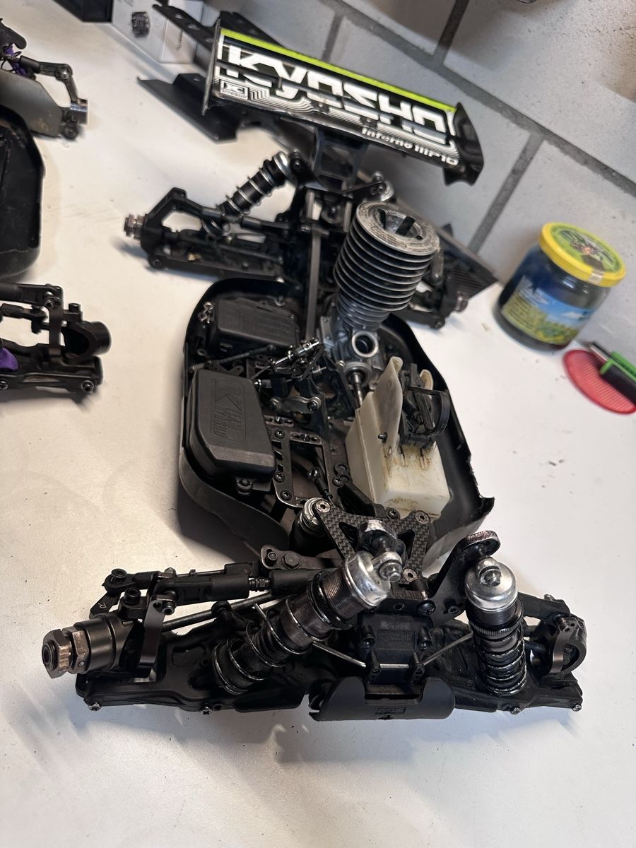 Kyosho Modellismo RC: Kyosho MP10 Ersatzteile – Difettoso da Breitenbach venduto da salvo_13 5