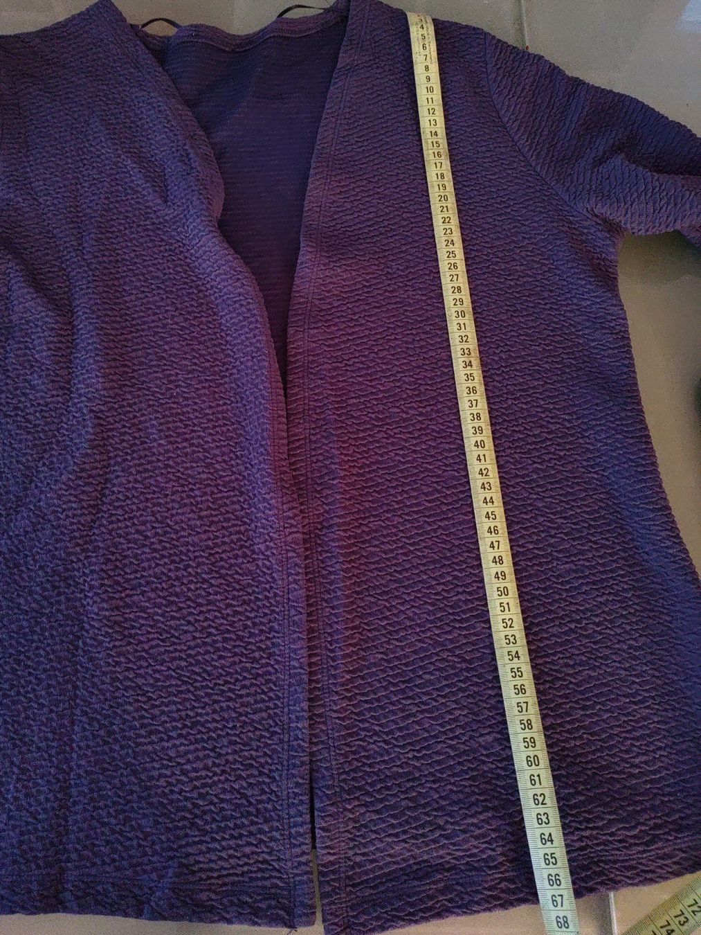 Giacche: Dunkelblaue Strickjacke, Grösse 44-46 – Usato da Strengelbach venduto da Phorensic_30 5