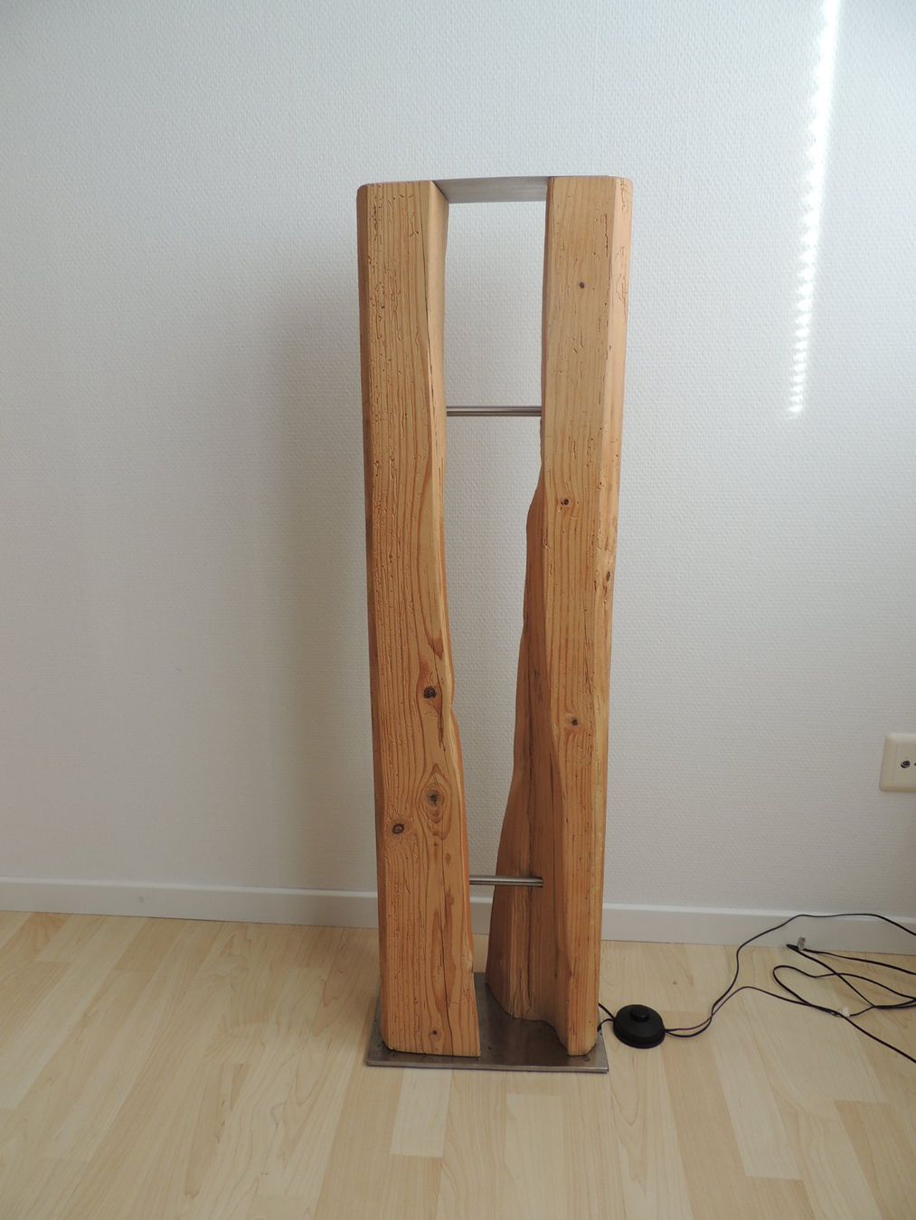 Lampade: Altholz Balken Lampe – Usato da Rickenbach b. Wil venduto da heinz5