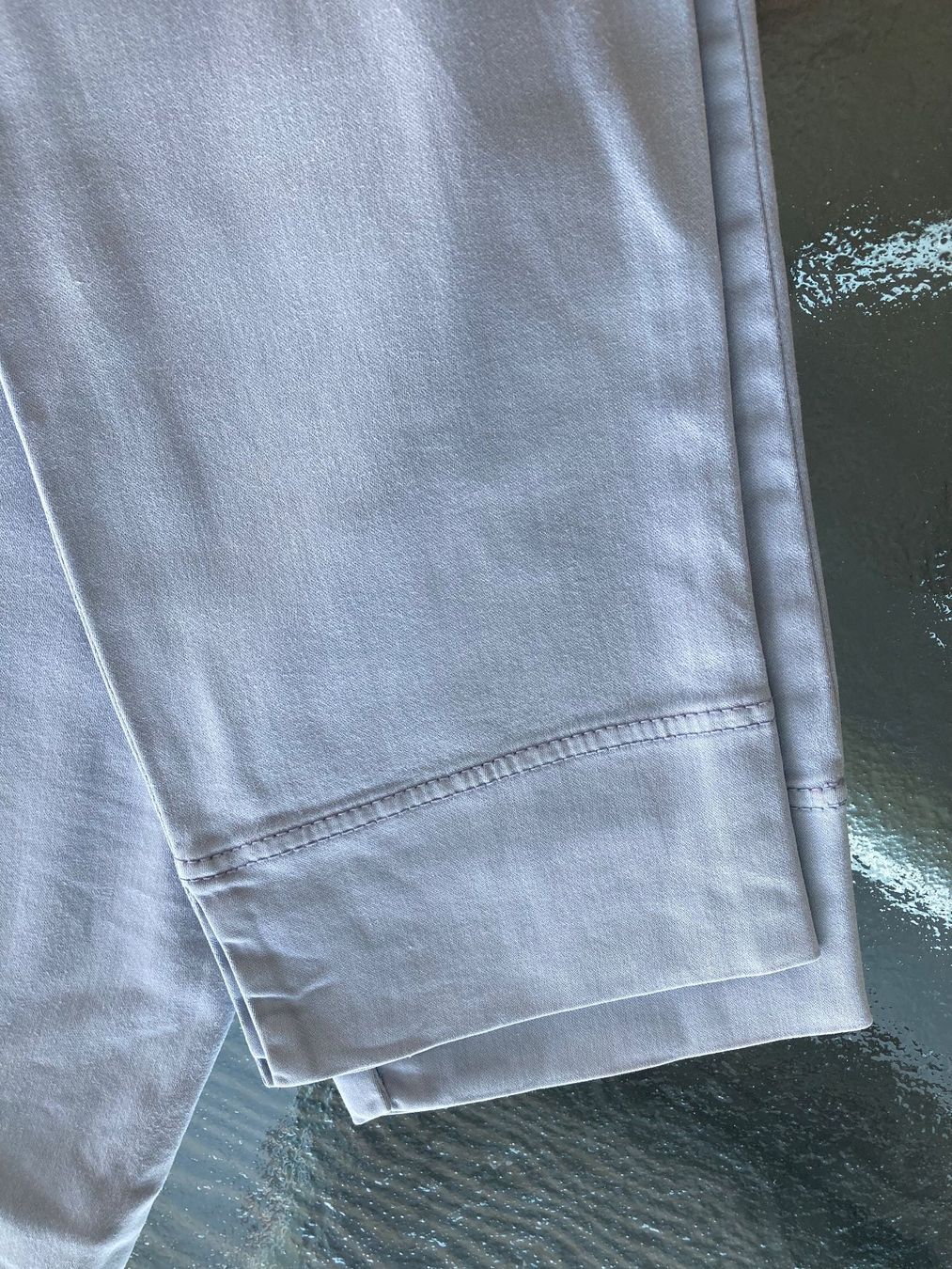 Pantaloni: SEDUCTIVE Damenhose Mod. SABRINA, Gr. 34, hellblau, iconic – Usato da Zürich venduto da einefreude 1