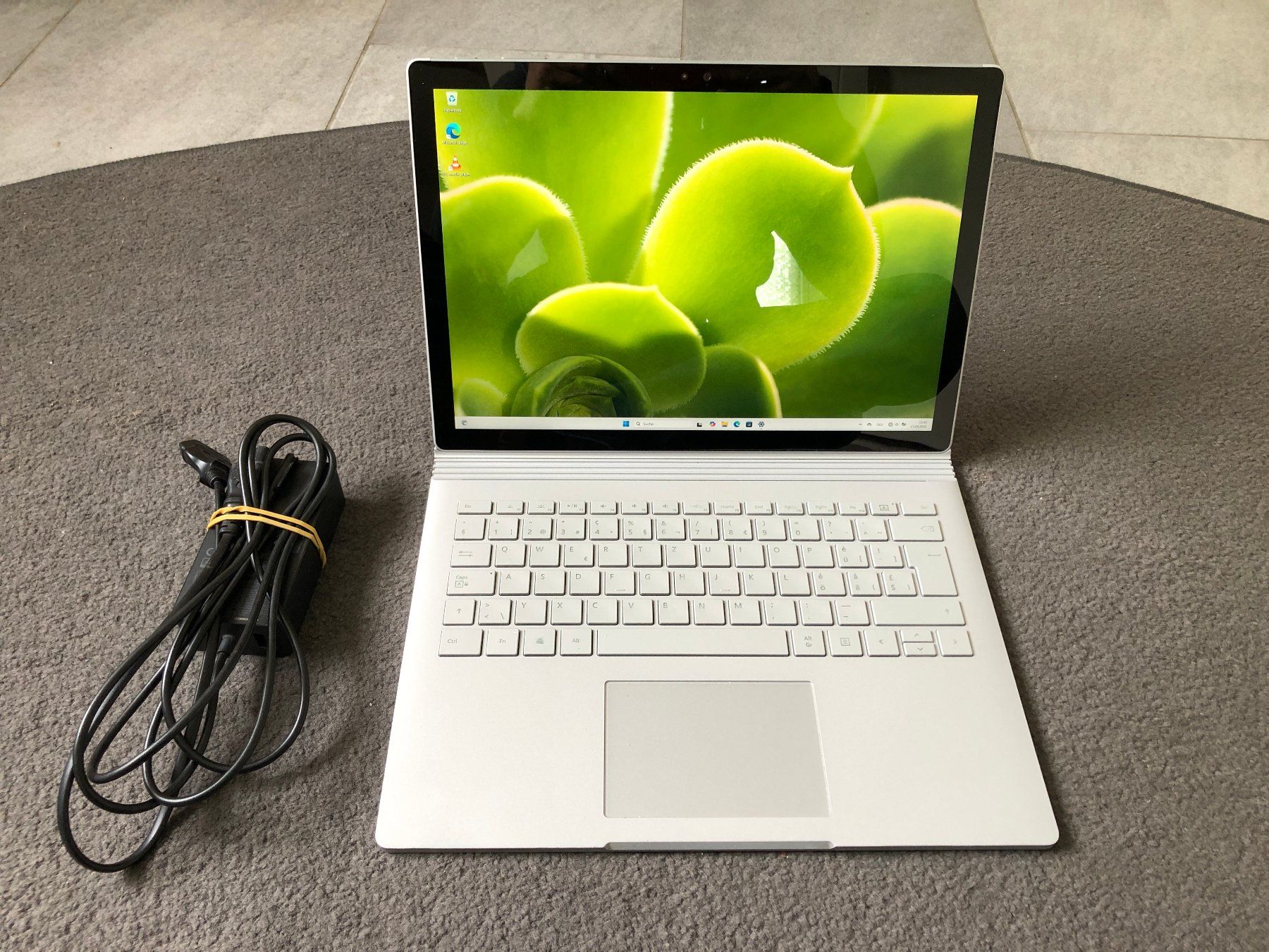 Microsoft Surface Book 128gb I5 8gb Ram Surface Laptop Ports